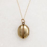 Interesting 9ct English Gold Oval Locket