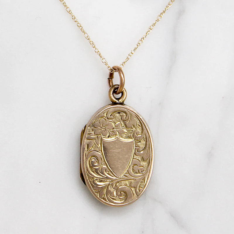 Engraved Leaves & Shield 9ct Gold Victorian Locket