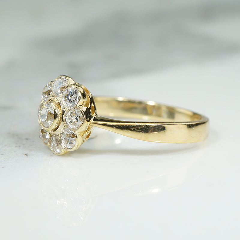 Shining 18k Gold OMC Diamond Cluster Ring