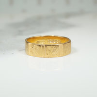 Gorgeous 22k Gold Panel Band