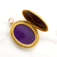 English 9ct Gold Locket Engraved with Lush Foliage