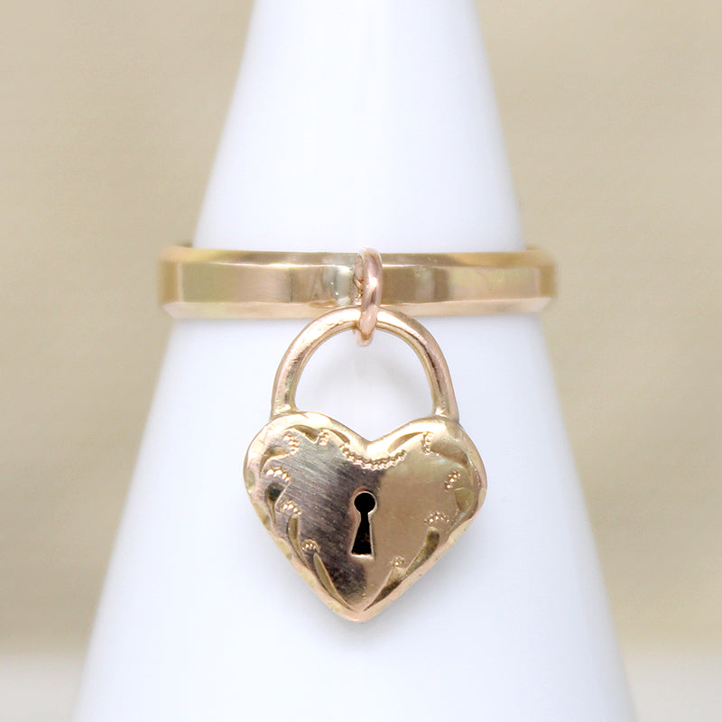 English 15ct Rosy Gold Heart Padlock Band