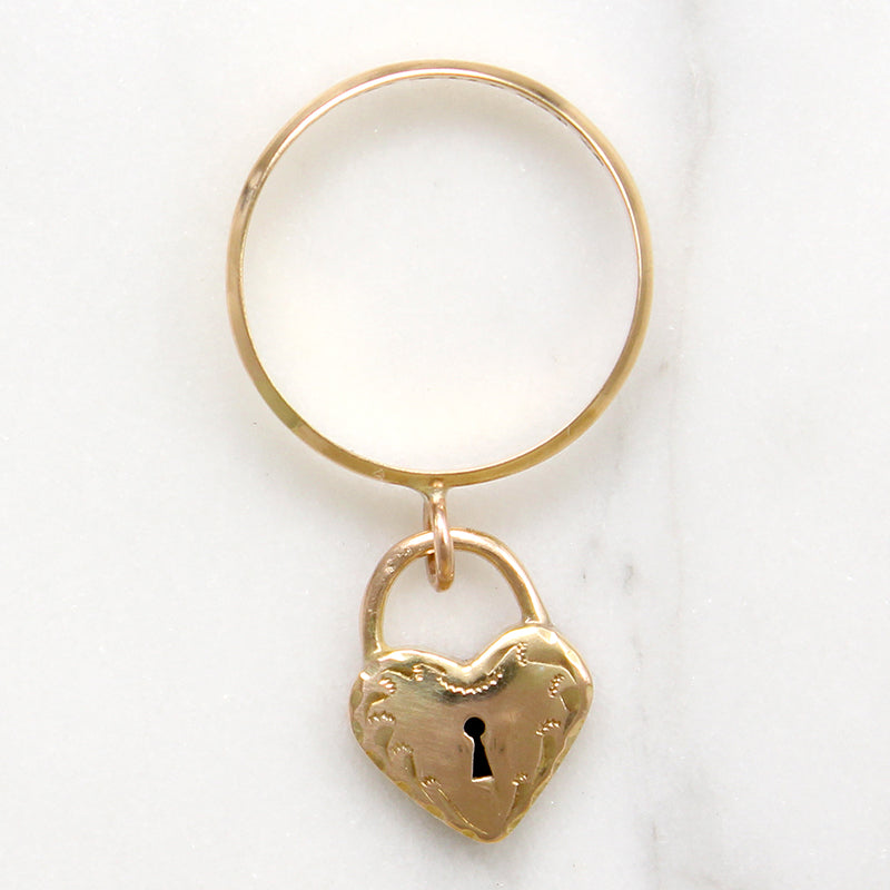 English 15ct Rosy Gold Heart Padlock Band