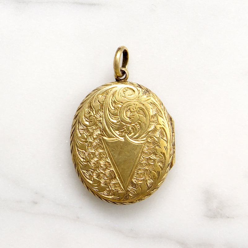 Gorgeous Engraved 18ct Gold Victorian Locket