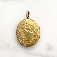 Gorgeous Engraved 18ct Gold Victorian Locket