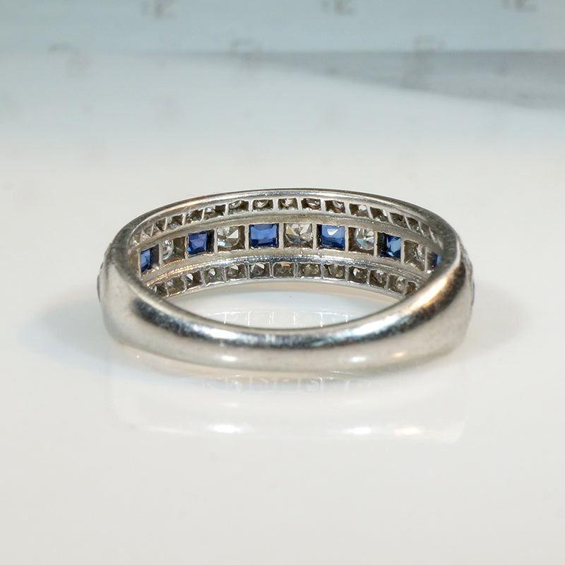 Sublime Sapphire & Diamond in Platinum Art Deco Band