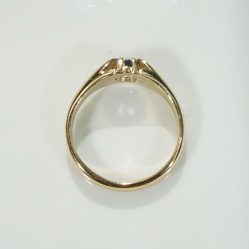 Substantial 18k Belcher Band with Sapphire