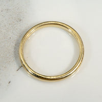 Slender Gold Men's Wedding Band
