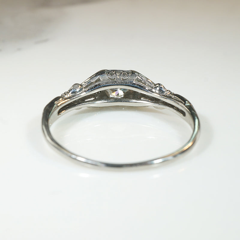 Adorable Art Deco Diamond & Platinum Buckle Ring