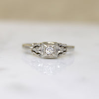 Pretty & Practical White Gold & Diamond Ring