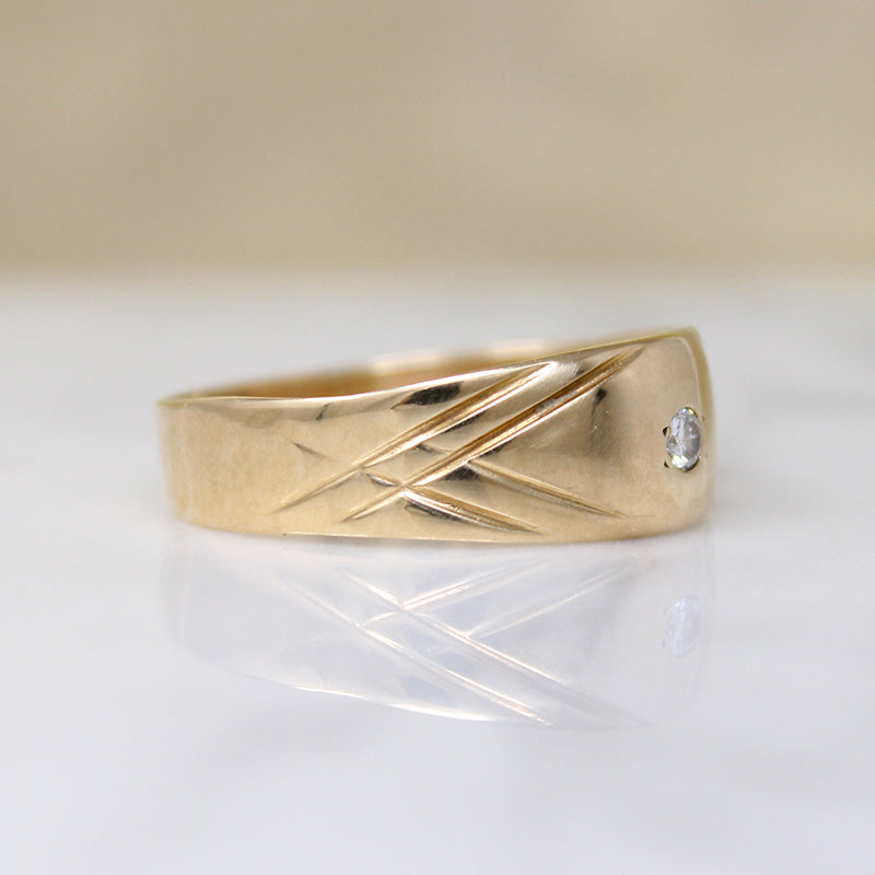 Tasteful Diamond-Set Size 11.5 Gold Band