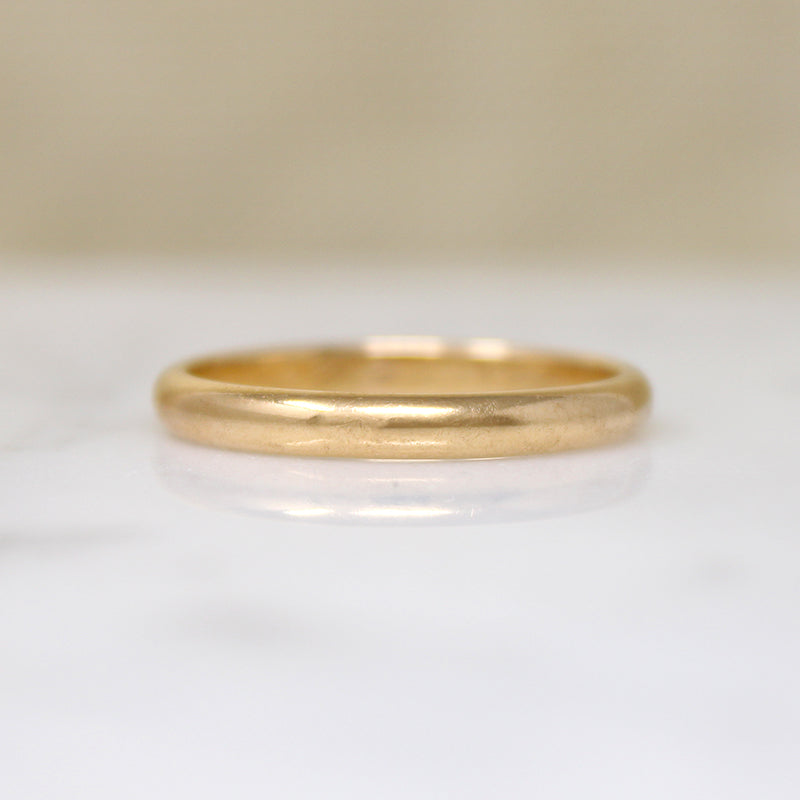 Curvy 18k Gold "Landsort" Size 11 Wedding Band