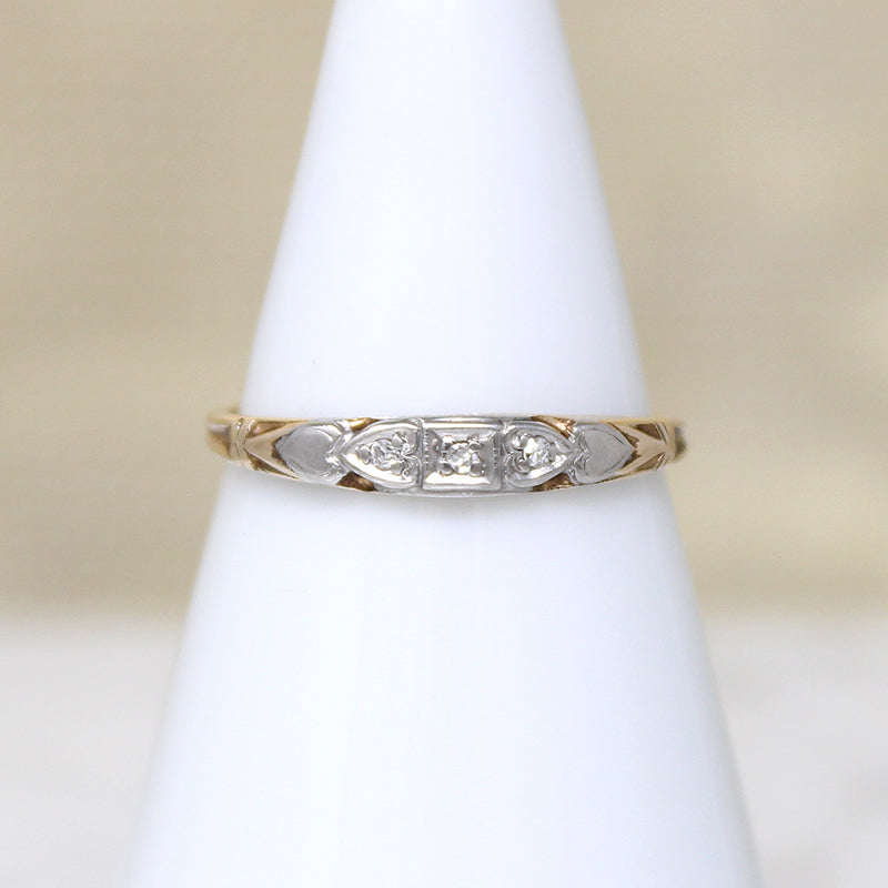 Sweet Heart Two-Tone Diamond Band