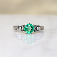 I&Z Radiant Emerald & Diamond Retro Ring