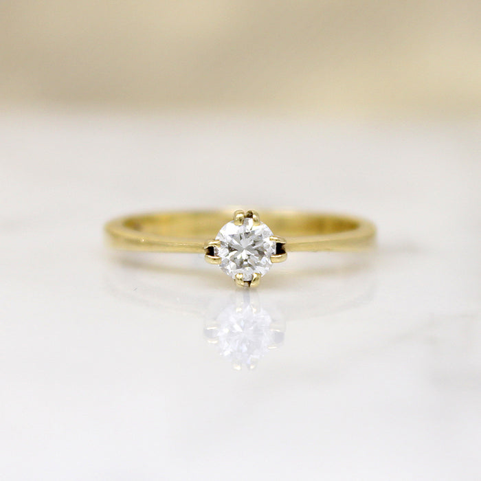 Modernist .20ct Diamond & Gold Solitaire Ring
