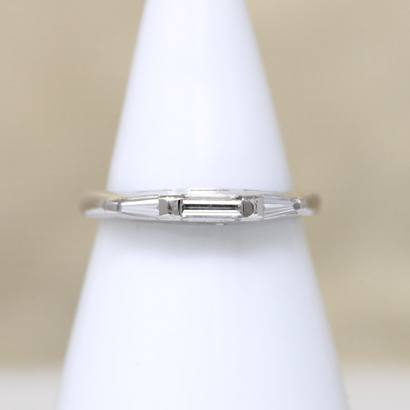 Chic Baguette Diamond & Platinum Wedding Band