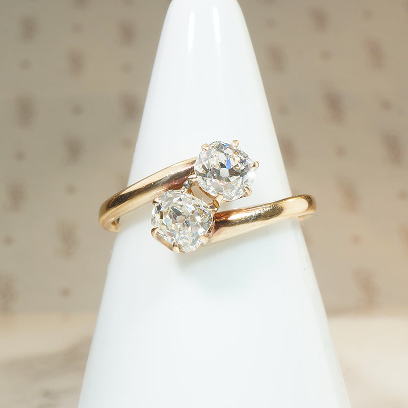 19th Century Toi et Moi Ring with Old Mine Diamonds
