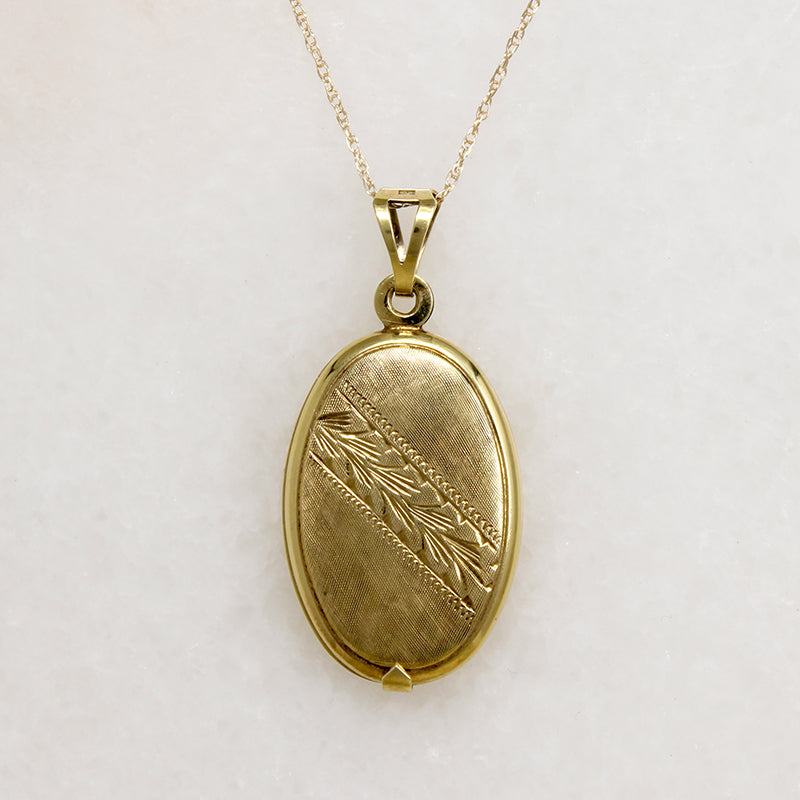 Engraved Gold Swivel Locket from UnoAErre