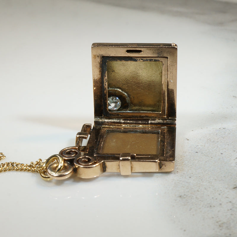 Luxurious Victorian Gold & Diamond Locket