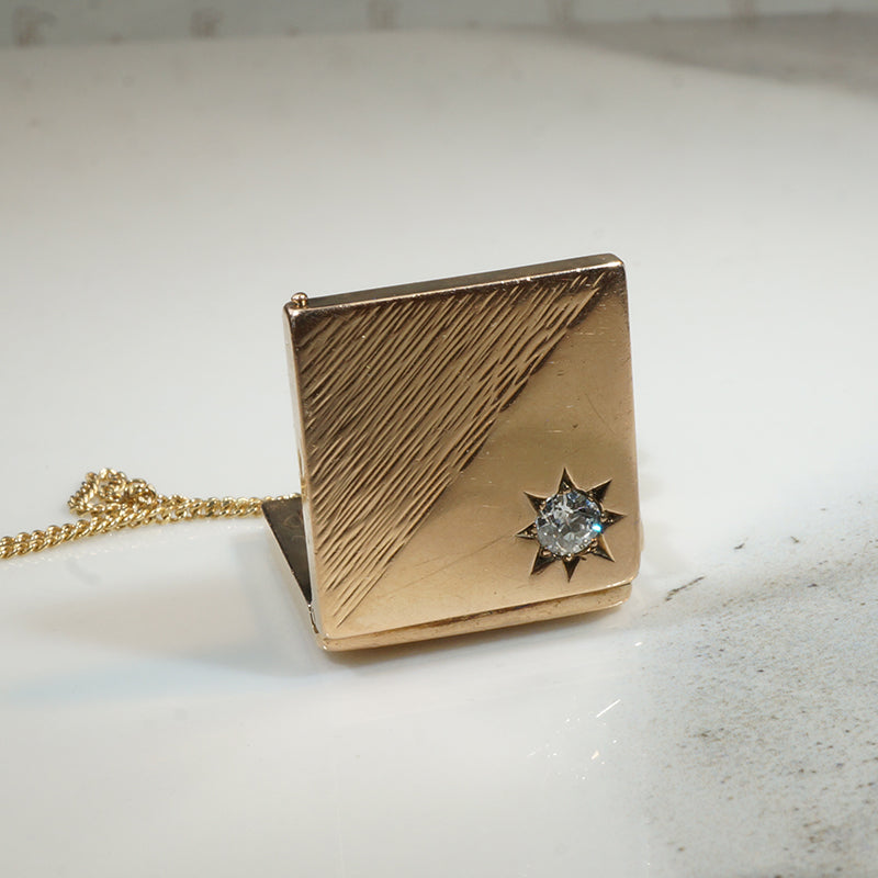 Luxurious Victorian Gold & Diamond Locket