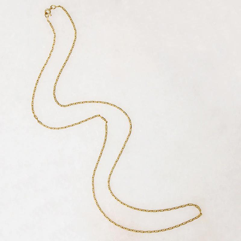 Fine Gauge Anchor Chain in Luxe 18k Gold