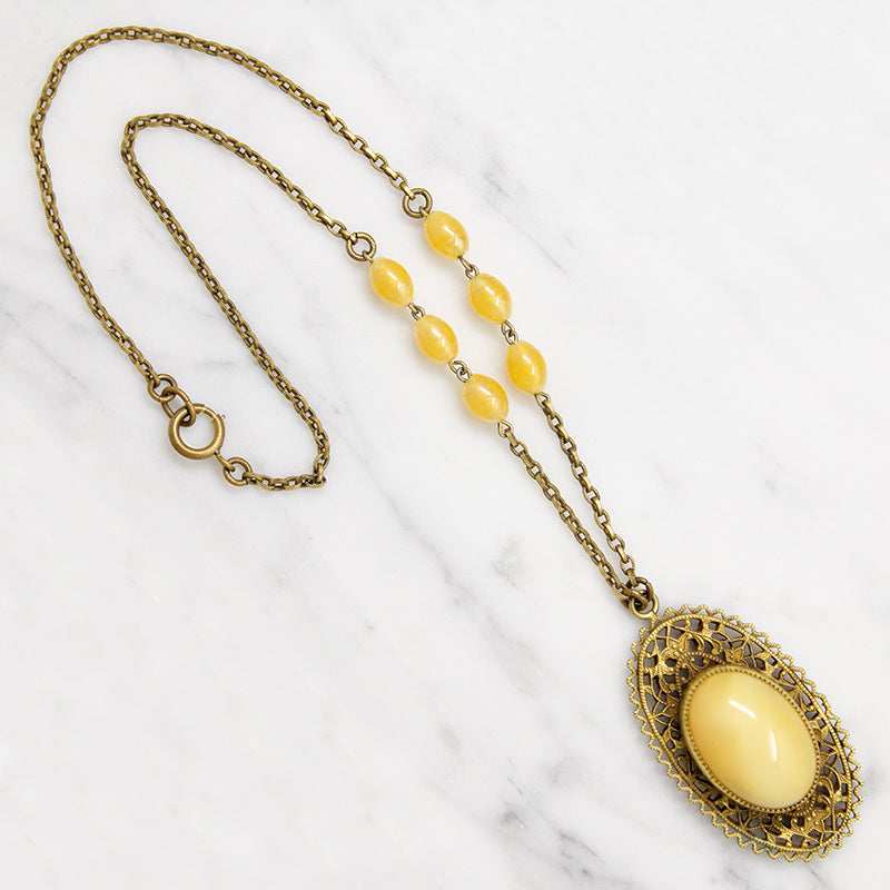 Buttery Yellow Glass & Brass Deco Era Necklace