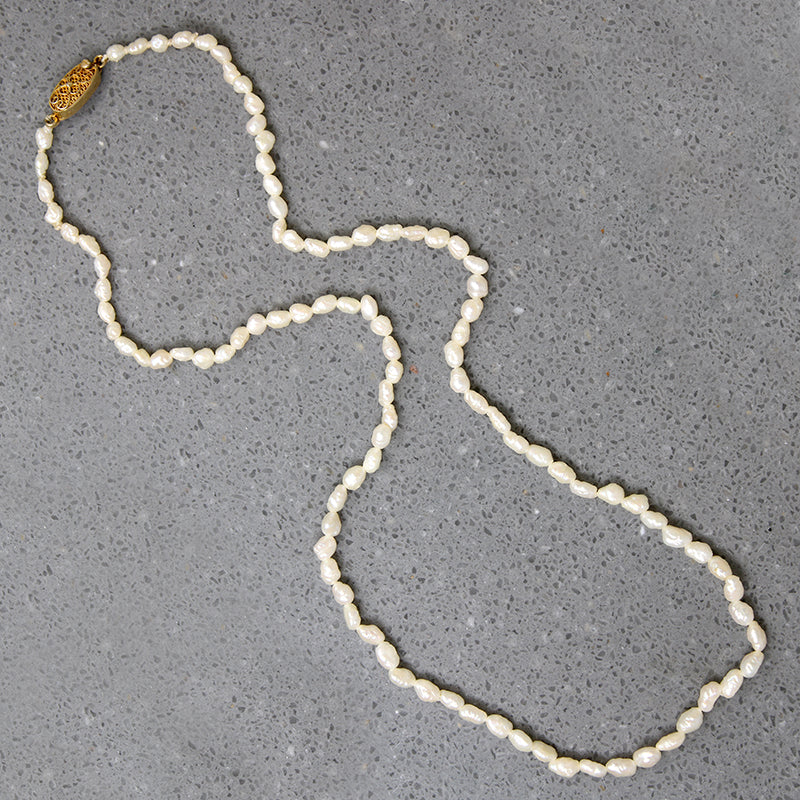 Light Rice Krispie Pearl Necklace