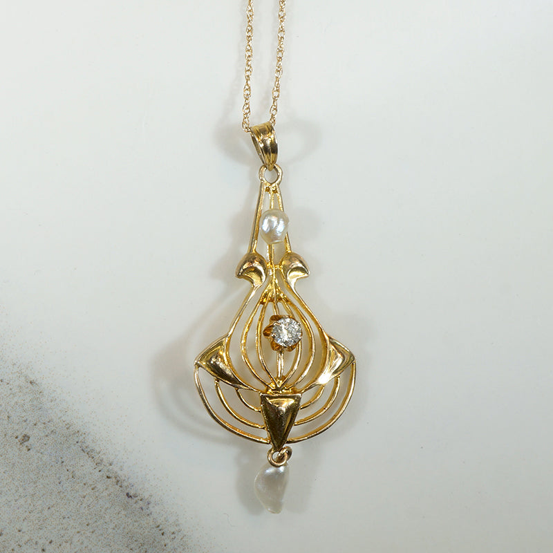 Antique Flower Pot Lavalier with Diamond & Pearls