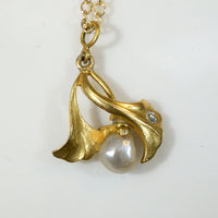 Ginko Leaf Pendant in Gold with Pearl & Diamond