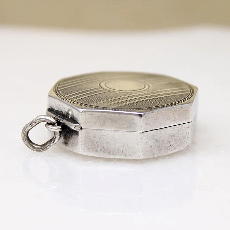 Handsome Pinstriped Sterling Pendant-Box 