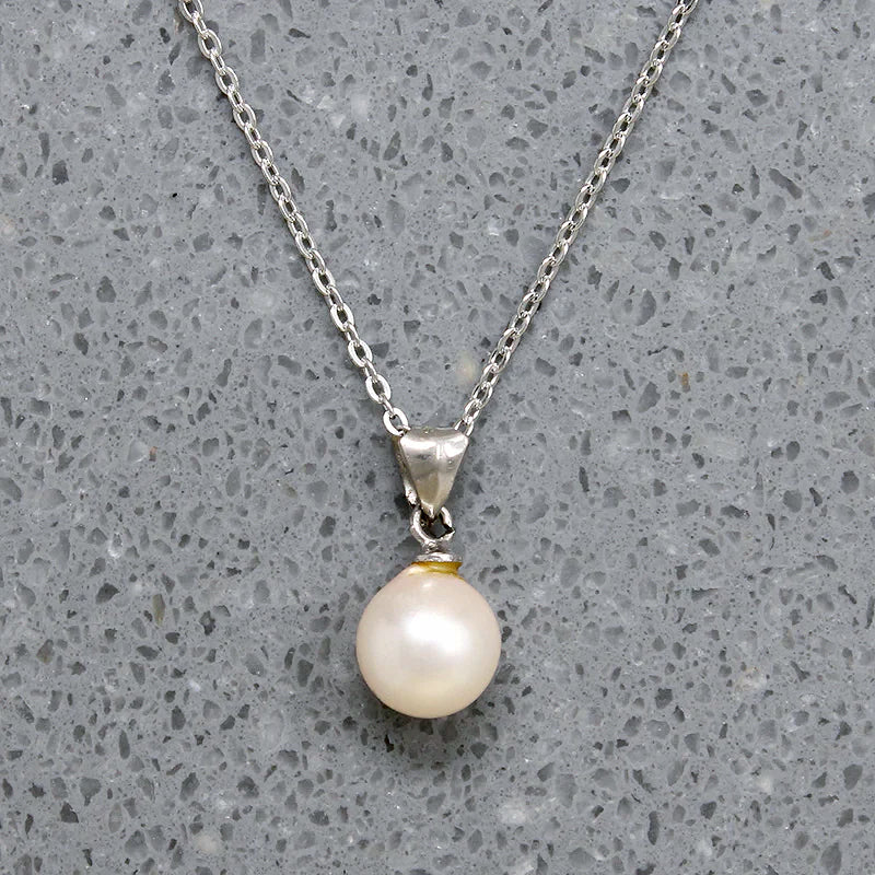 Pretty Cultured Pearl Pendant on Sterling Silver Necklace