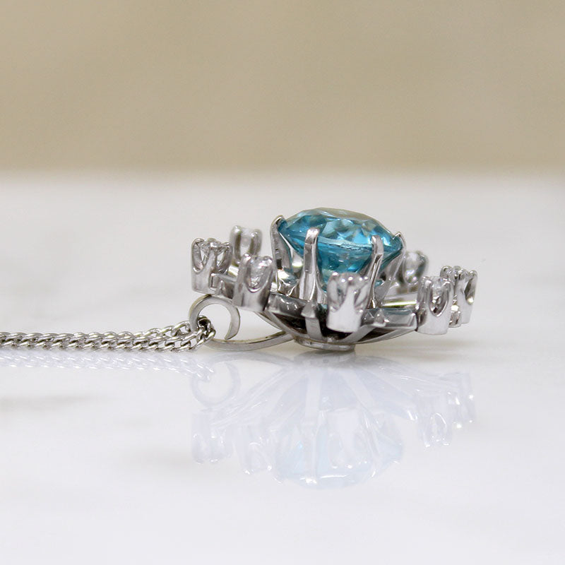 Natural Blue Zircon in Diamond-Set White Gold Pendant