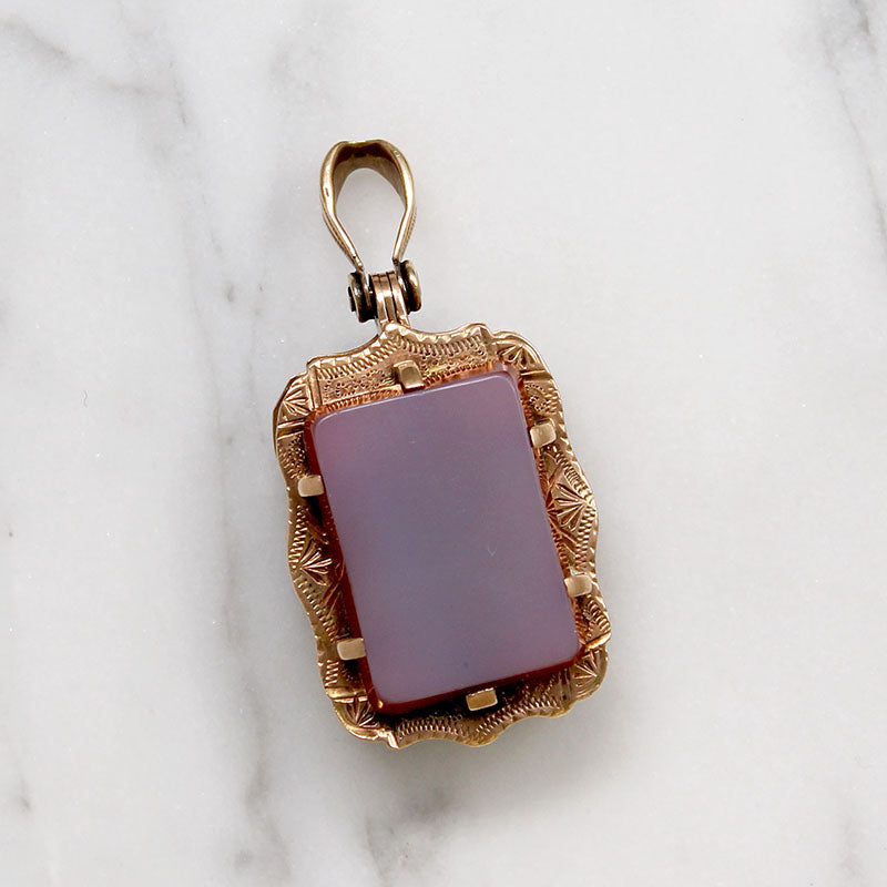 Fabulous Agate & Engraved Gold Antique Locket