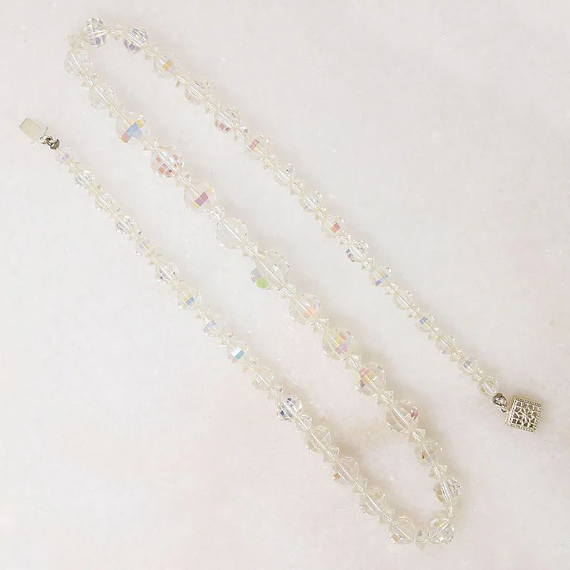 Opalescent AB Finish Graduated Glass Beads