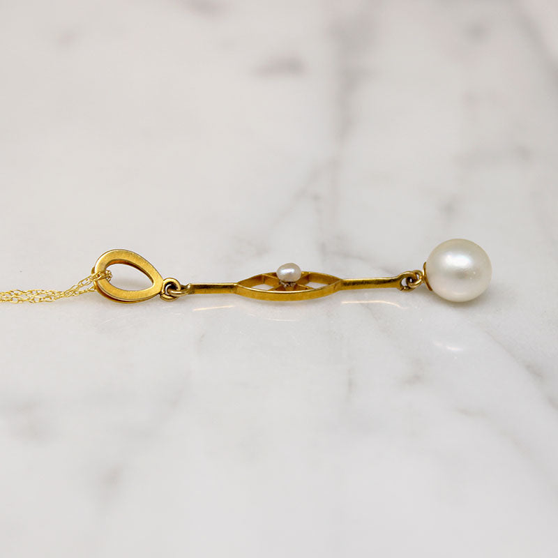 The Daintiest Gold & Pearl Lavalier Necklace Ever