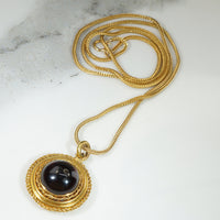Luscious Garnet Carbuncle 18k Gold Locket