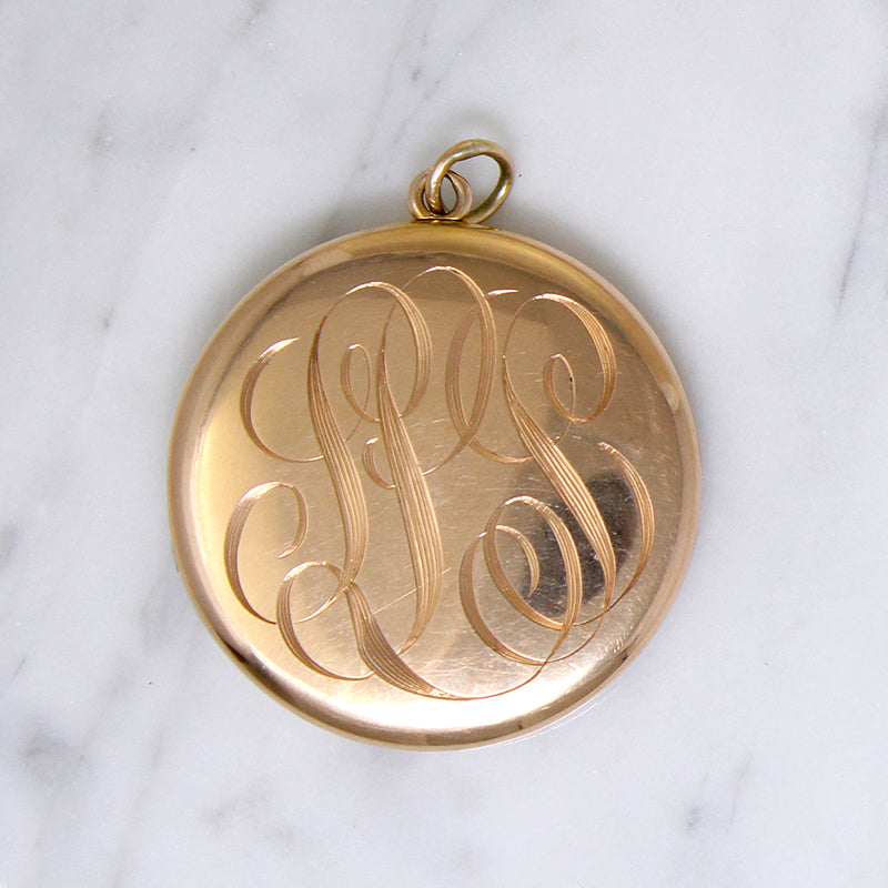 Elegant Edwardian Rose Gold Locket with Diamond
