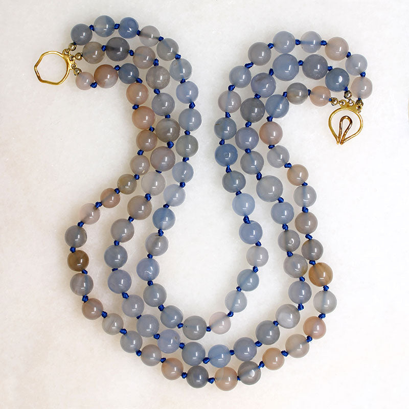 Windswept Beach Chalcedony Bead Necklace