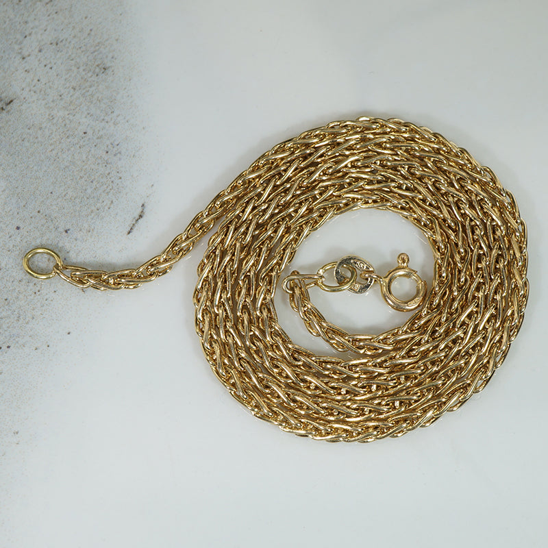 Lovely Italian 14k Wheat Chain