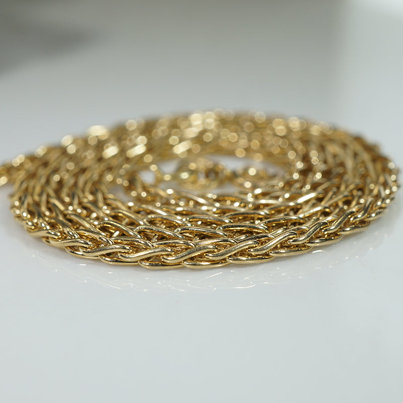 Lovely Italian 14k Wheat Chain