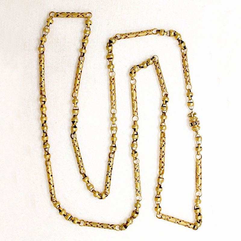 Opulent 18k Gold Chain with Enameled Clasp c.1780
