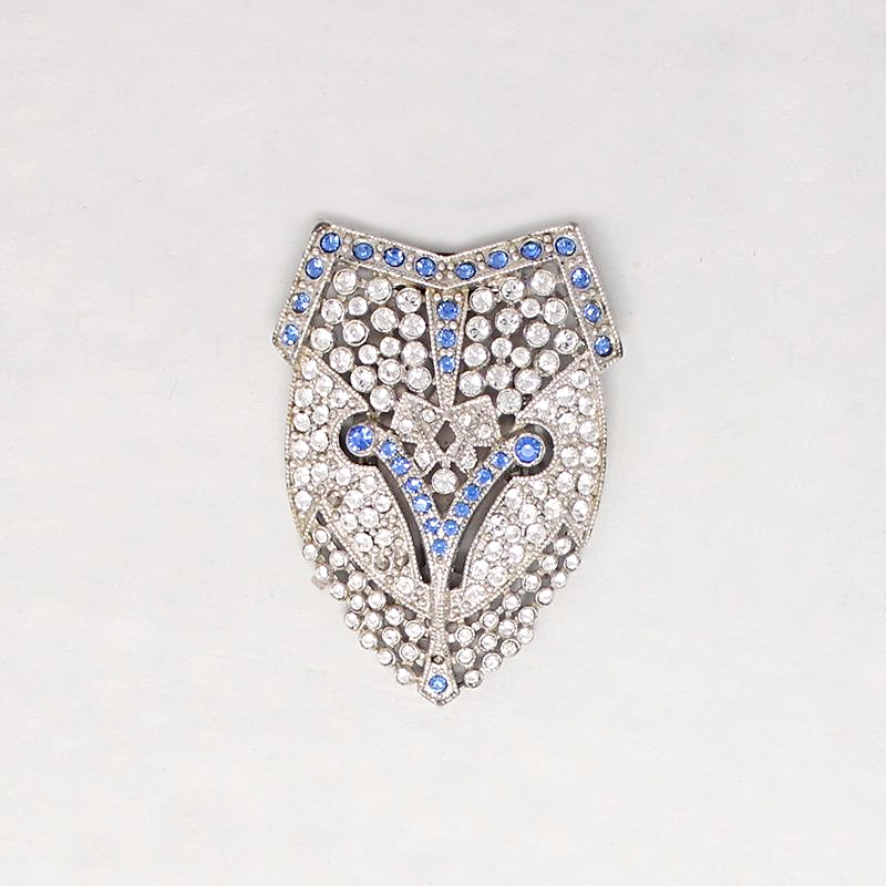 Shield Shaped Sparkling Deco Dress Clip