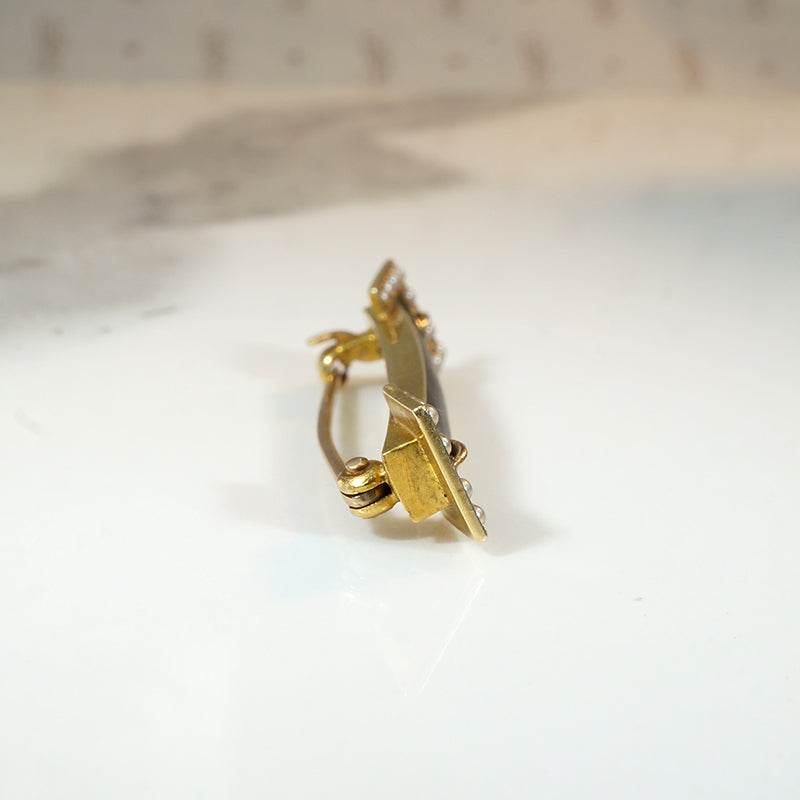 Trompe-l'œil Buckle Brooch in Enameled Gold & Pearls