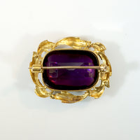 Opulent Buff Top Cut Amethyst in Foliate Gold Brooch