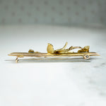 Sweet 15ct Gold & Pearl Swallow Brooch