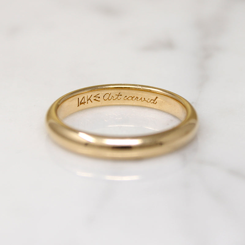 Voluptuous Comfort Fit 14k Gold Artcarved Band