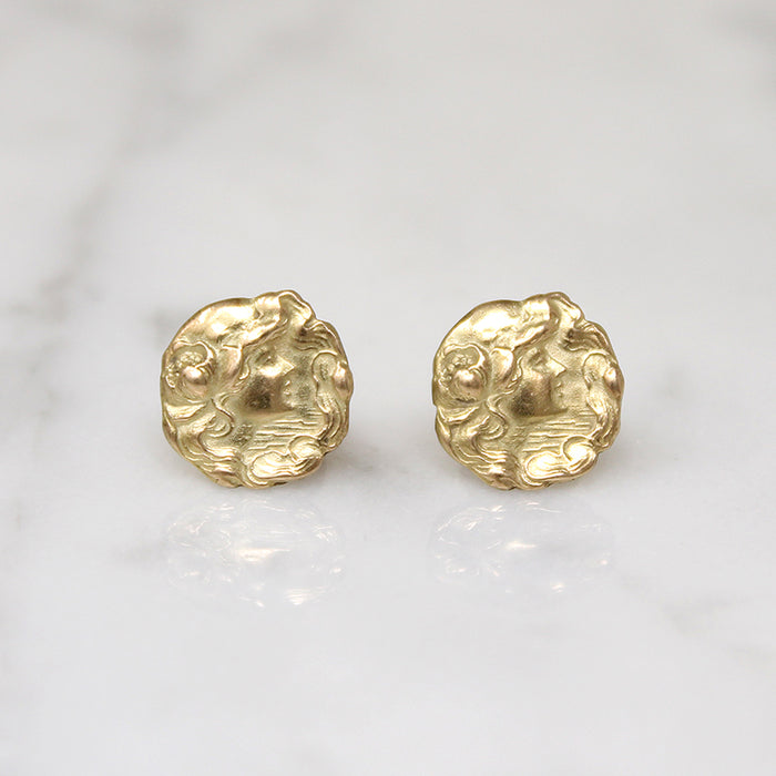 Art Nouveau Motif 14k Gold Stud Earrings