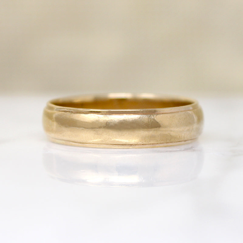 Deco 14k Gold Band with Stepped Edge Size 11.25