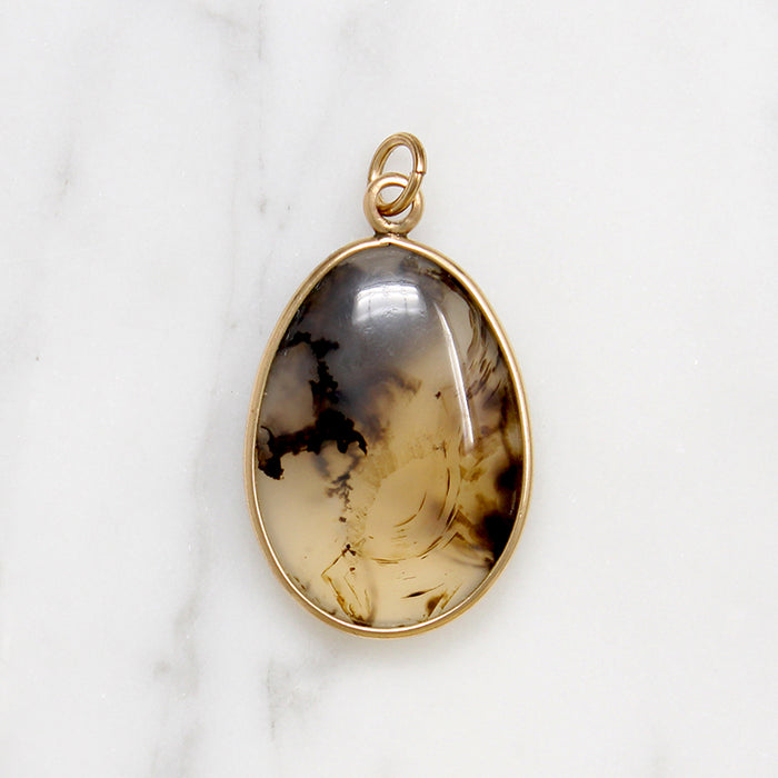 Glossy Agate in 14k Gold Bezel Pendant