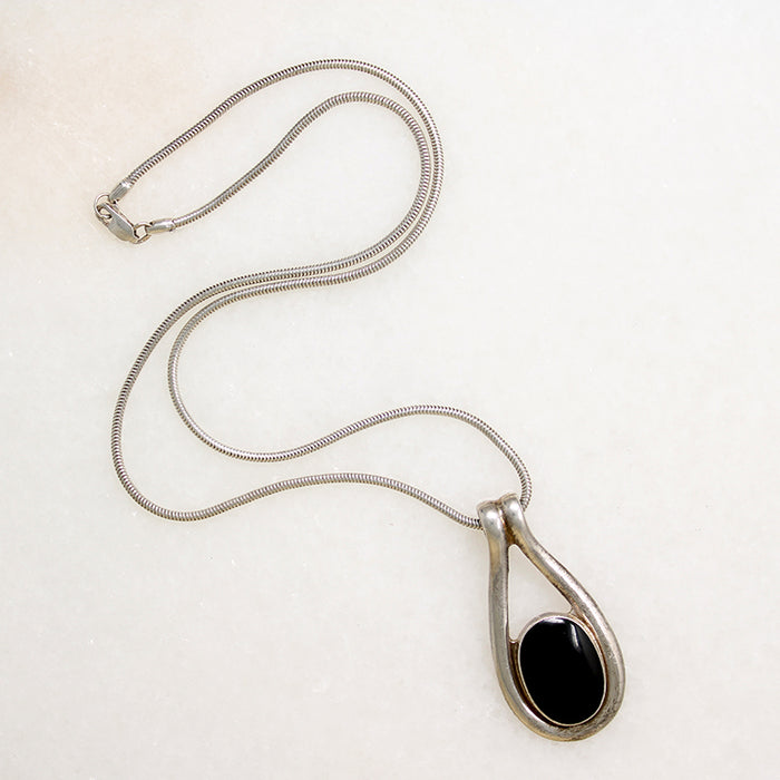 Elegant Onyx & Sterling Silver Pendent on Snake Chain